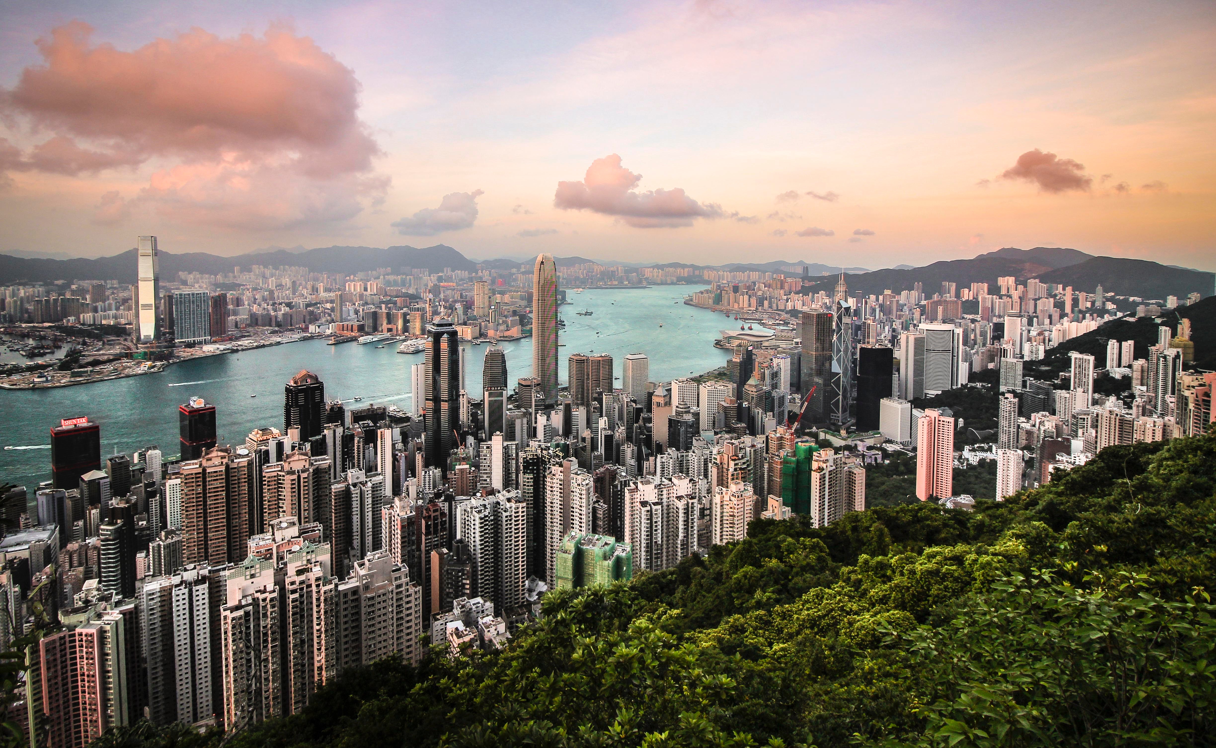你需要知道的香港优才移民三大优势！