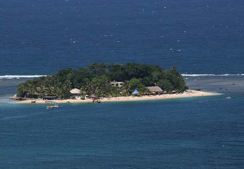 为什么选择瓦努阿图永居？永居和绿卡的区别是什么？