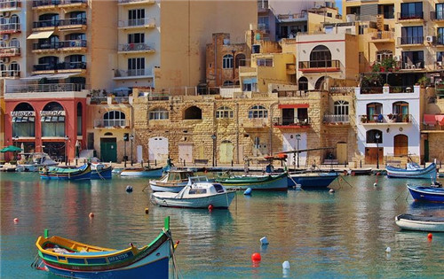 为什么那么多人移居马耳他？马耳他移民适合那些人