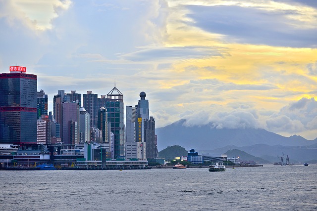 落户拿到香港身份后在内地的优势有哪些？